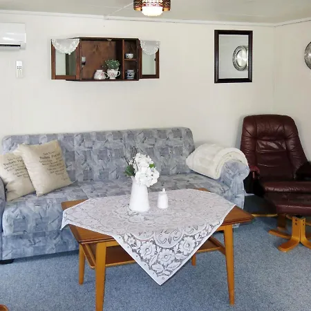 Holiday Hestad Feriehus Lyngdal