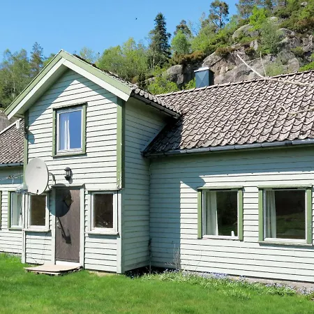 Holiday Hestad Lyngdal